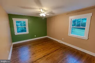 61 Chapel Hill Rd, Media, PA 19063 - Photo 18