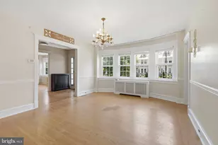 4401 Cedar Ln, Drexel Hill, PA 19026 - Photo 10