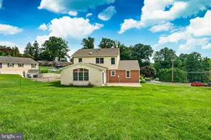2741 Hillview Rd, Broomall, PA 19008 - Photo 66