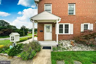 2741 Hillview Rd, Broomall, PA 19008 - Photo 6