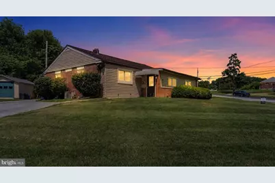 2220 Baldwin Run Drive, Aston, PA 19014 - Photo 1
