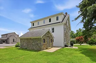 1512 Naamans Creek Rd, Garnet Valley, PA 19060 - Photo 4