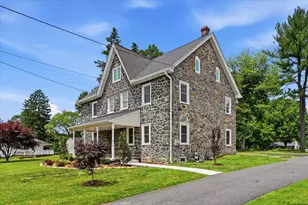 1512 Naamans Creek Rd, Garnet Valley, PA 19060 - Photo 2
