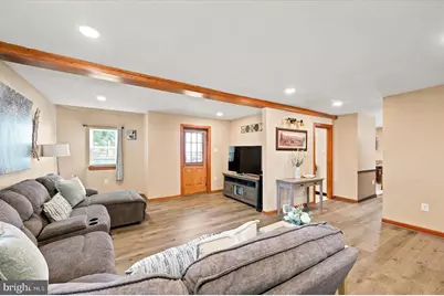 747 Surrey Road, Aldan, PA 19018 - Photo 6