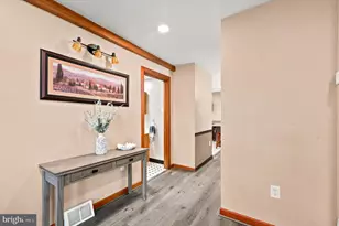 747 Surrey Rd, Aldan, PA 19018 - Photo 16