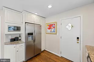 4 Lowrys Ln, Bryn Mawr, PA 19010 - Photo 18