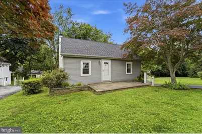 202 Highland Avenue, Glen Riddle Lima, PA 19037 - Photo 2