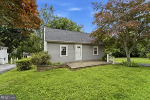 202 Highland Ave, Glen Riddle Lima, PA 19037 - Photo 2