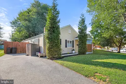 58 Florence Avenue, Aston, PA 19014 - Photo 4