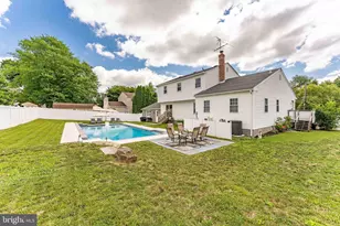 20 Walnut St, Newtown Square, PA 19073 - Photo 44