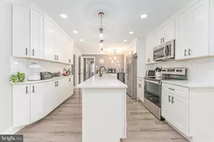20 Walnut St, Newtown Square, PA 19073 - Photo 10