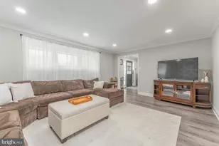 20 Walnut St, Newtown Square, PA 19073 - Photo 8