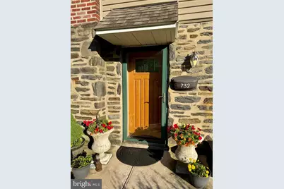 732 Cricket Lane, Aldan, PA 19018 - Photo 6