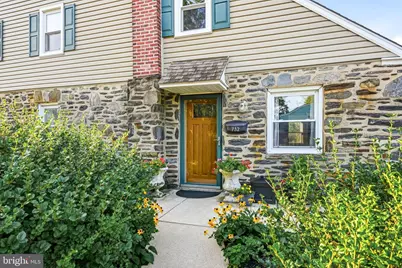 732 Cricket Lane, Aldan, PA 19018 - Photo 4