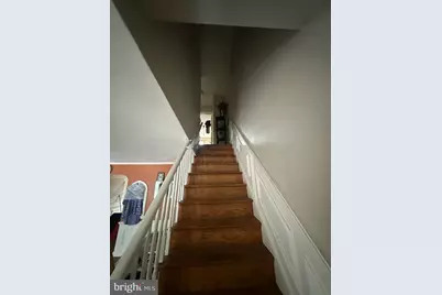 610 Briarcliff Road, Upper Darby, PA 19082 - Photo 6