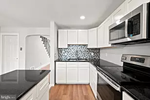 345 Westmont Dr, Collingdale, PA 19023 - Photo 12