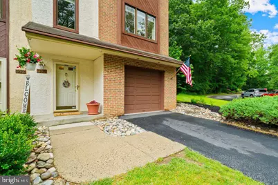 300 Westbriar Drive, Media, PA 19063 - Photo 4