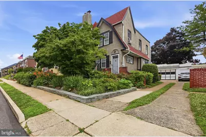 291 W Essex Avenue, Lansdowne, PA 19050 - Photo 1
