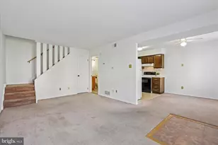 5200 Hilltop Dr, Brookhaven, PA 19015 - Photo 4