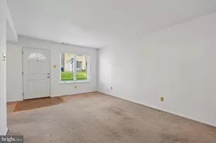 5200 Hilltop Dr, Brookhaven, PA 19015 - Photo 6