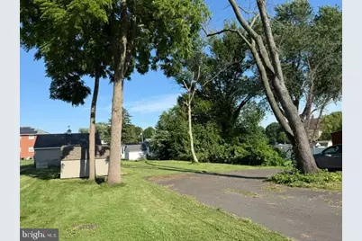 209 Upland Road, Brookhaven, PA 19015 - Photo 38