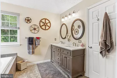 1204 Woodsview Drive, Garnet Valley, PA 19060 - Photo 28