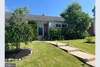 2240 Theresa Avenue, Morton, PA 19070 - Photo 1