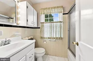 844 Burmont Rd, Drexel Hill, PA 19026 - Photo 12