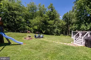 2 Huntington Ct, Upper Chichester, PA 19061 - Photo 28