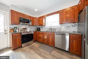 113 Walnut Hill Ln, Havertown, PA 19083 - Photo 8