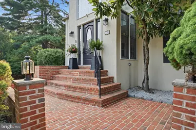 637 Heather Lane, Bryn Mawr, PA 19010 - Photo 2
