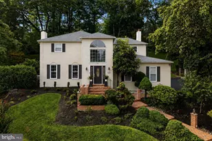 637 Heather Ln, Bryn Mawr, PA 19010 - Photo 1