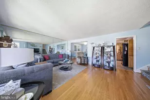 855 Rhoads Dr, Springfield, PA 19064 - Photo 2