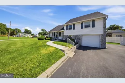 855 Rhoads Drive, Springfield, PA 19064 - Photo 1