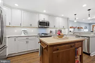 1084 Cedarwood Rd, Glenolden, PA 19036 - Photo 4