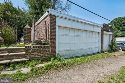 627 Walnut Street, Darby, PA 19023 - Photo 32