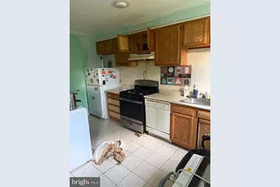 13 Walnut Street, Marcus Hook, PA 19061 - Photo 4