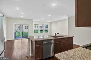 302 Milton Stamp Dr, Glen Mills, PA 19342 - Photo 4
