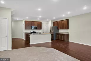 302 Milton Stamp Dr, Glen Mills, PA 19342 - Photo 10