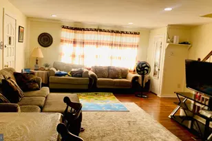 509 Poplar St, Sharon Hill, PA 19079 - Photo 6