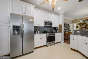 908 Quarter Mile Post, Garnet Valley, PA 19060 - Photo 12