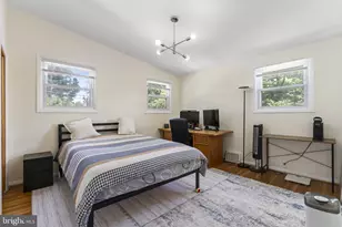 221 Juniper Rd, Havertown, PA 19083 - Photo 12