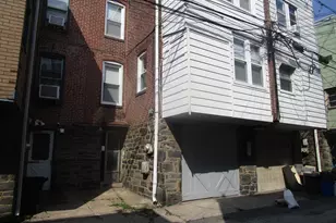 7262 Calvin Rd, Upper Darby, PA 19082 - Photo 2