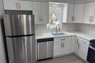 126 N Madison Ave, Upper Darby, PA 19082 - Photo 12