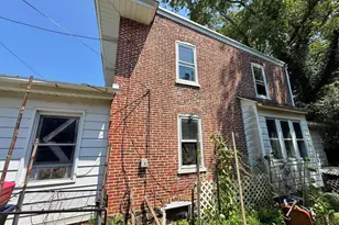2611 Lindsay St, Chester, PA 19013 - Photo 2