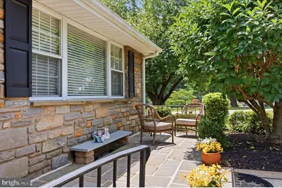 276 Ellis Road, Havertown, PA 19083 - Photo 4