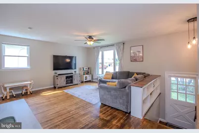 697 Cherry Tree Road, Upper Chichester, PA 19014 - Photo 4