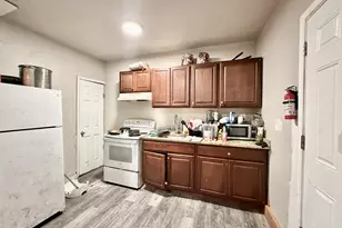 1028 McDowell Ave, Chester, PA 19013 - Photo 4