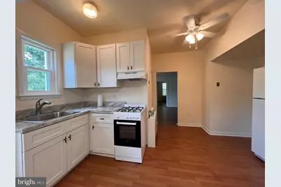 28-30 W Greenwood Avenue, Lansdowne, PA 19050 - Photo 4