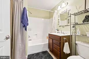 553 S Orange St, Media, PA 19063 - Photo 24